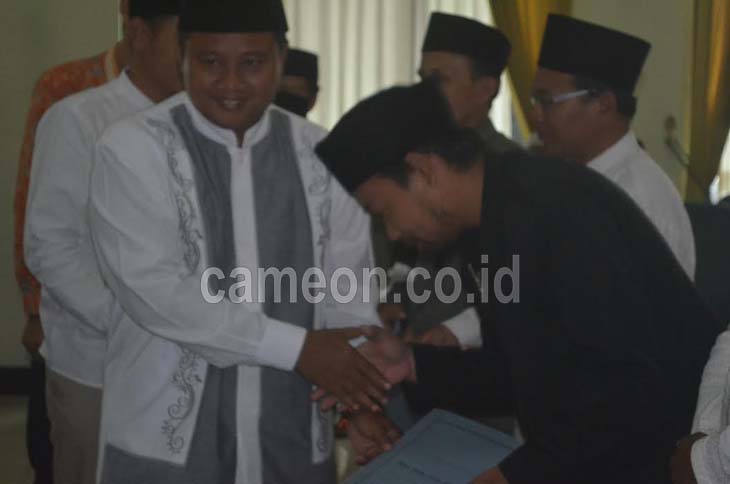 Memelas Dukungan Kiyai, Uu Gelontorkan Rp 6 juta Untuk 600 Pesantren