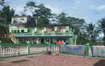 #Sedekahnasi Mengajak Bantu Pesantren Almuawanah