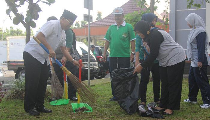 Sekda Kabupaten Tasik Papar Program Penanggulangan Sampah