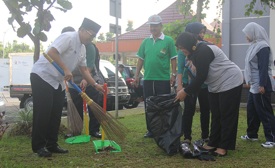 Sekda Kabupaten Tasik Papar Program Penanggulangan Sampah