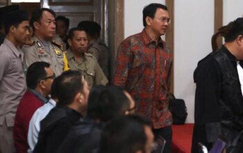 Sidang Dugaan Penistaan Agama dan Panggung Politik Pilkada