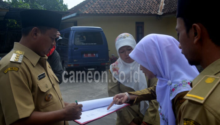 Inilah Alasan , Bupati ” Jemur ” 3 PNS BKD yang Terbukti, Memanipulasi Data Kehadiran