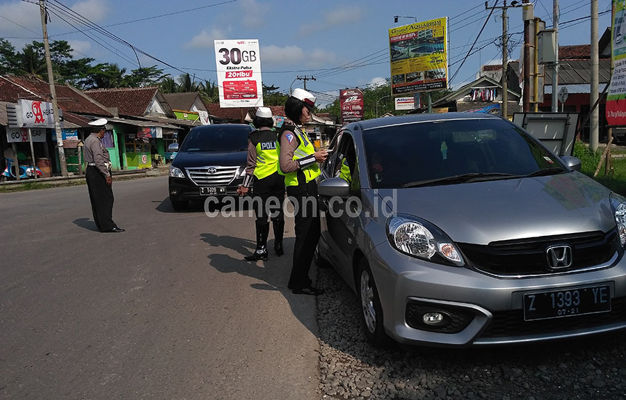 Antisipasi Massa ke Jakarta, Polisi Gelar Razia
