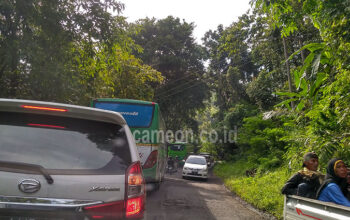 Ratusan Kendaraan Menuju Banjar Terjebak Macet di Emplak Pangandaran