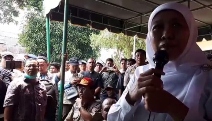 Tampil Kekinian, Giliran Khofifah Luncurkan VLOG