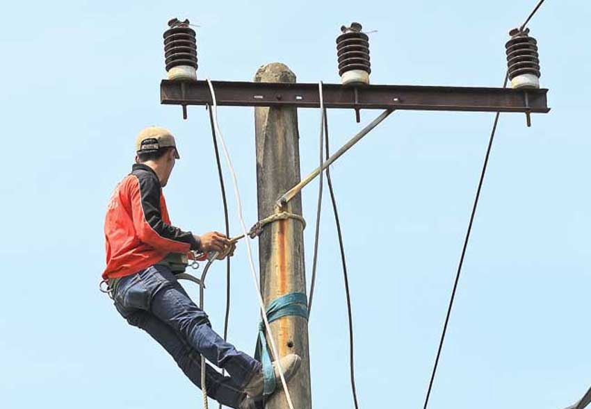 200 Ribu Pelanggan Dicabut Subdisi Listrik 