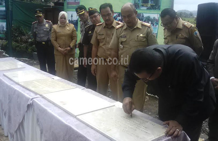 Pemkot Tasik Resmikan 94 Hasil Pembangunan Tahun 2016