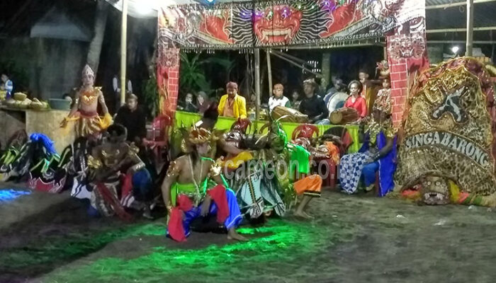 Pertunjukan Kesenian Kuda Lumping Meriahkan Syukuran Kades Terpilih