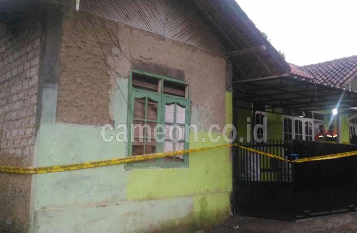 Seorang Warga Meninggal di Tempat Penyimpanan Barang Bekas