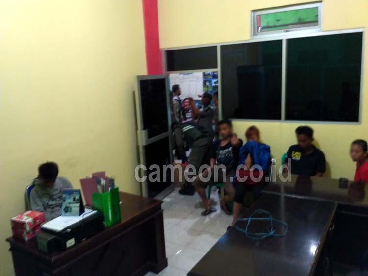 Terjaring Razia, Inilah Pengakuan 5 Remaja Yang Sedang Pesta Miras