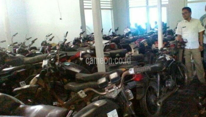 KPKNL Tasikmalaya Lelang Kendaraan Dinas Pangandaran Yang Tidak Laik Pakai