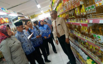 Tim Gabungan KBB Sidak ke Supermarket