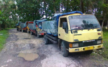 Warga Purbahayu Hadang 5  Dump Truk Bermuatan Limbah PT PECU
