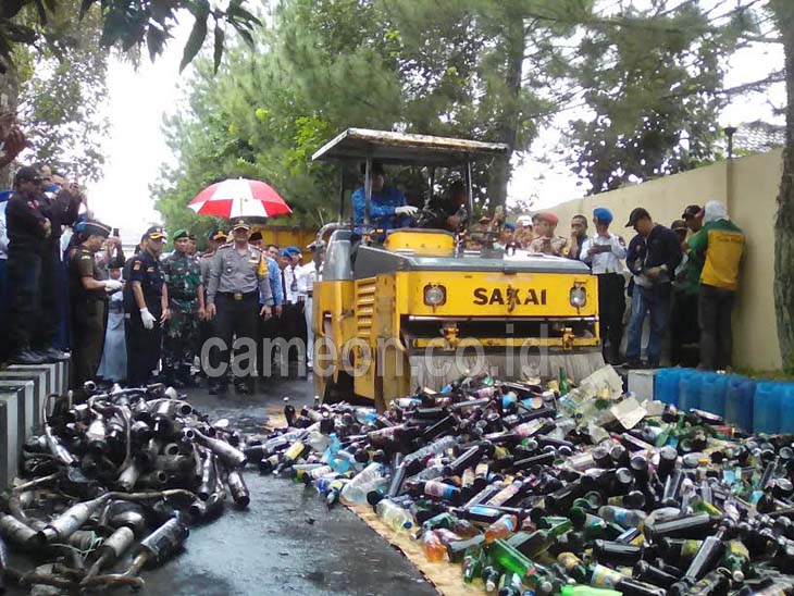 Budi Pengedar Barang Telarang Harus Dibikin Sengsara
