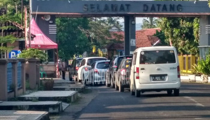 Hari Pertama Lebaran, Wisatawan Mulai Datangi Objek Wisata Pantai Pangandaran