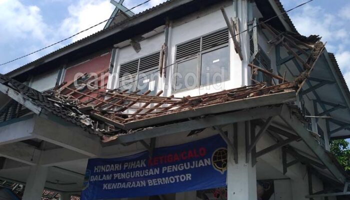 Kondisi Bangunan Kantor Dishub Pangandaran Ancam Keselamatan Pegawai
