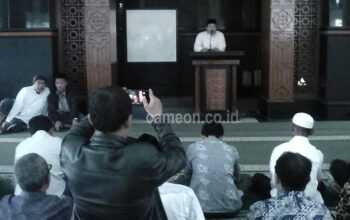 Manfaatkan Safari Ramadan, Budi Sampaikan Keberhasilan Pembangunan
