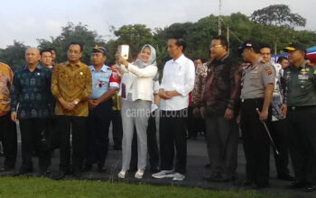 Resmikan Bandara di Tasikmalaya, Jokowi Klaim Feeling Bisnisnya Masih Jalan