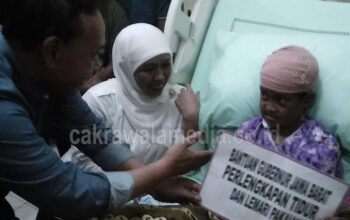 Khofifah Sebut Kondisi Intan Semakin Membaik