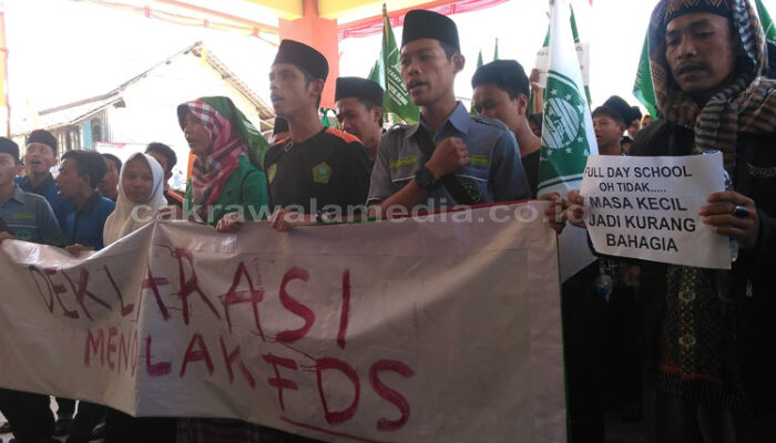 Tolak Pemberlakuan FDS, GP Ansor Gelar Demo di DPRD Pangandaran
