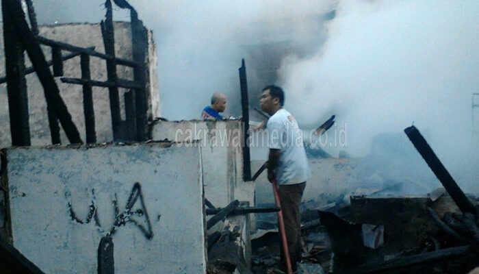 Si Jago Merah Ngamuk, Rumah Milik Warga Kebon Kembang Ludes Terbakar