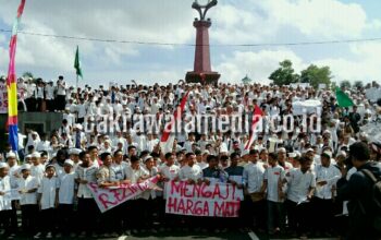 Puluhan Ribu Santri Tasikmalaya Tolak FDS, Kadisdik Akan Kaji Teknis Penambahan Pelajaran Bagi Siswa SMP
