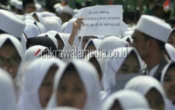Inilah Alasan Bupati Tasikmalaya ” Keukeuh” Akan Tambah Jam Pelajaran Bagi Para Siswa