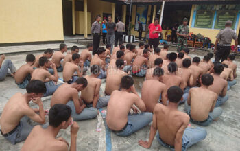 Polisi Temukan 13 Pelajar SMK Negeri 1 Cariuk Bogor Membawa Sajam