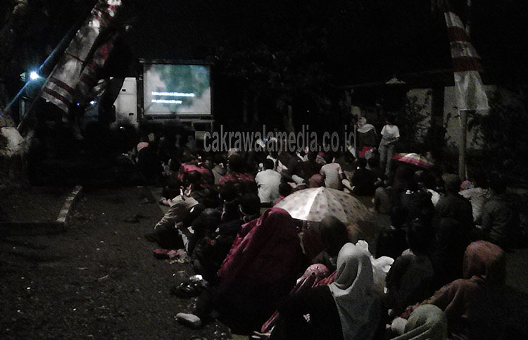 Kesbangpol Kota Tasik Ajak Ormas Nobar G30S PKI