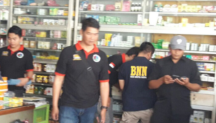 Razia Obat PCC, BNN Malah Menemukan Izin Toko Kedaluwarsa