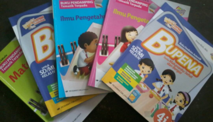 Tidak Merasa Memesan Buku Pelajaran, Sejumlah Sekolah Dipaksa Beli dari Rekanan