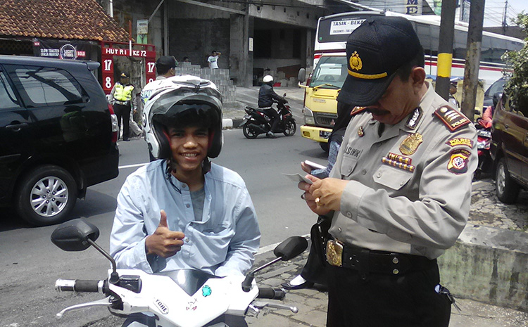 70 Ribu Kendaraan Belum Bayar Pajak