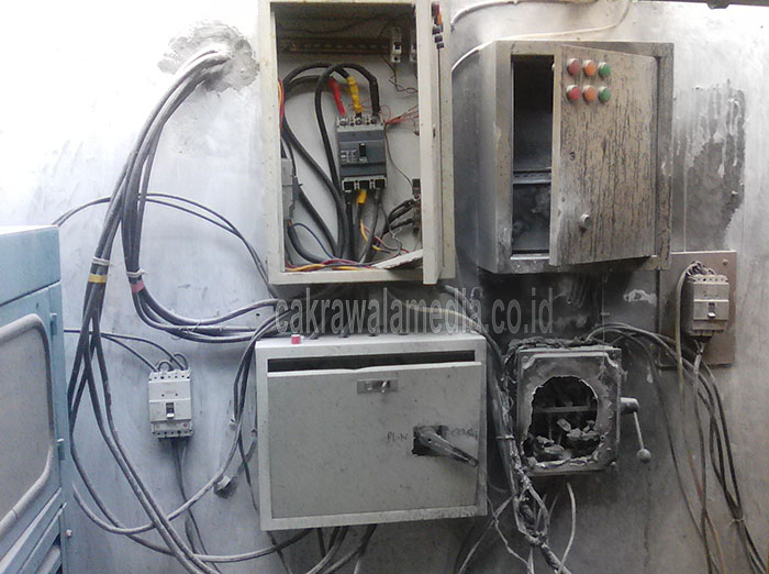 Genset Bale Kota Tasik Meledak, Para Pegawai Berhamburan