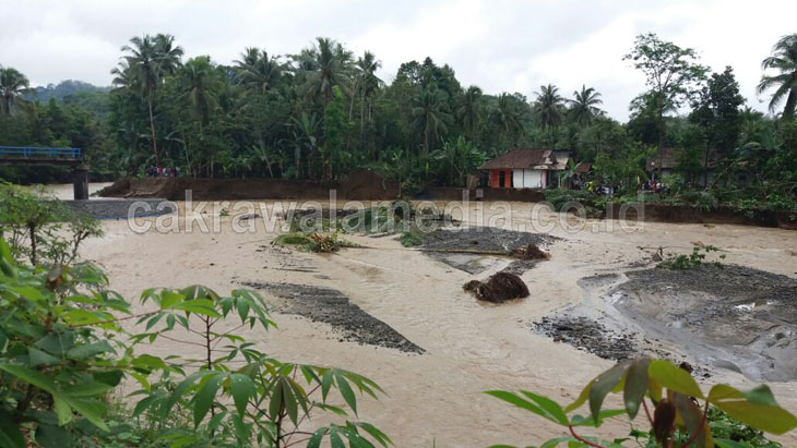Inilah Jumlah Bencana Longsor-Banjir Yang Melanda Pangandaran