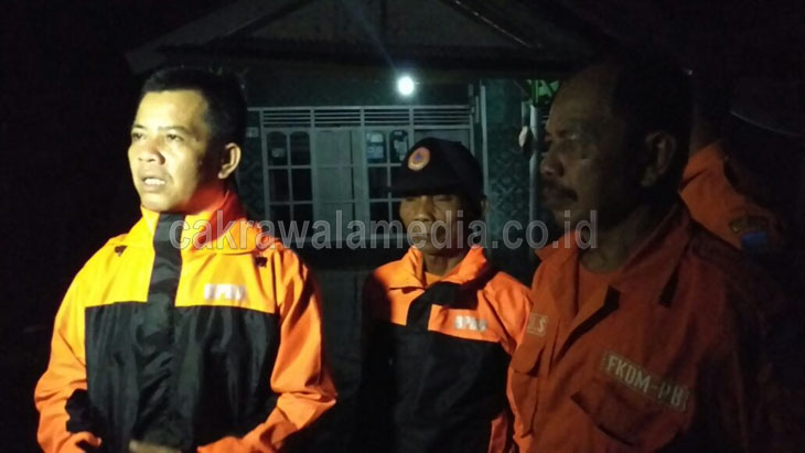 Pemerintah Desa Babakan Dan FKDM Lakukan Giat Patroli di Lokasi Banjir