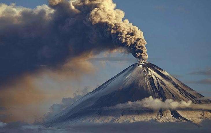 Peneliti ITB Lakukan Zonasi Bahaya Gunung Agung