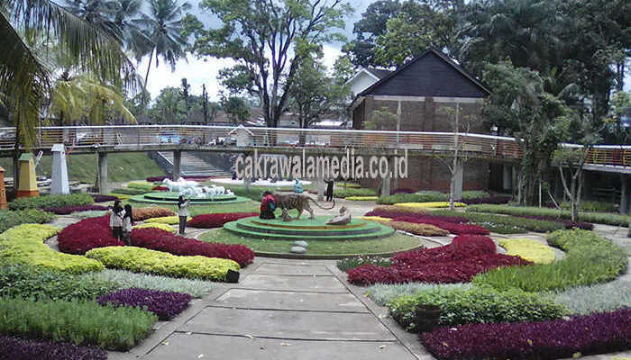 Wali Kota Tasik Buka Taman Wisata Karangresik
