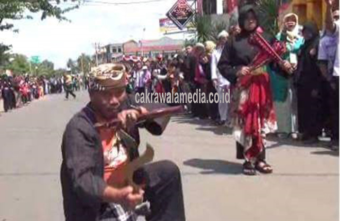 Warga Sesalkan Panitia Festival Karnaval Tidak Siapkan Tim Medis di Lokasi dan Jalur Evakuasi Tertutup