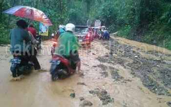 Gerak Cepat, Kemensos Terjunkan Tagana dan Buka Dumlap Banjir dan Longsor Pangandaran