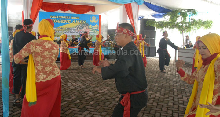 Sambut HUT Korpri Ke-46, Pangandaran Gelar Lomba Pasang Giri Ronggeng Amen