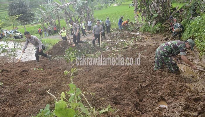Kabupaten Tasik Siaga Darurat Bencana Longsor