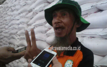 Para Petani Tagih Janji Menteri Pertanian Soal Bantuan Traktor