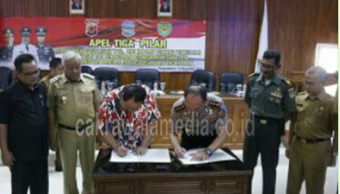Pemkab Pangandaran Sosialisasikan TP4D Dengan Menggelar Apel Tiga Pilar