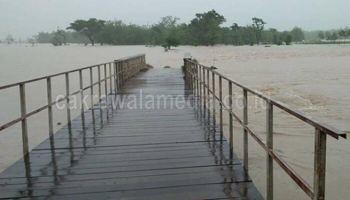 Banjir di Pacitan, BPBD : 2 Orang Dipastikan Tewas 5 Orang Hanyut