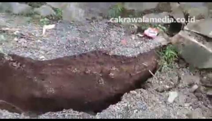 Evakuasi Korban Bencana Longsor dan Tanah Gerak di Salawu