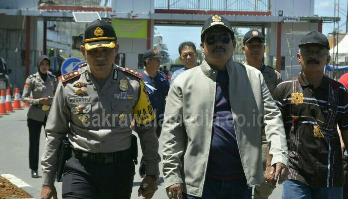 Bupati Jeje dan Kapolres Ciamis Pantau Situasi Libur Nataru di Pintu Tollgate Barat