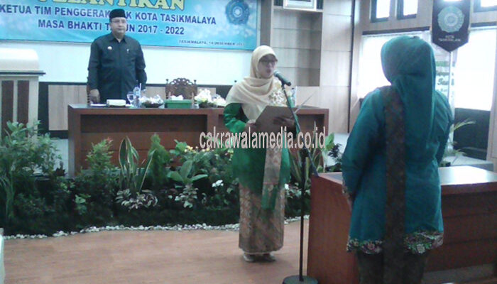 Neti Ajak Orangtua Soal Pengasukan Anak