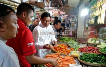 Pedagang Keluhkan Harga Sayur dan Telor
