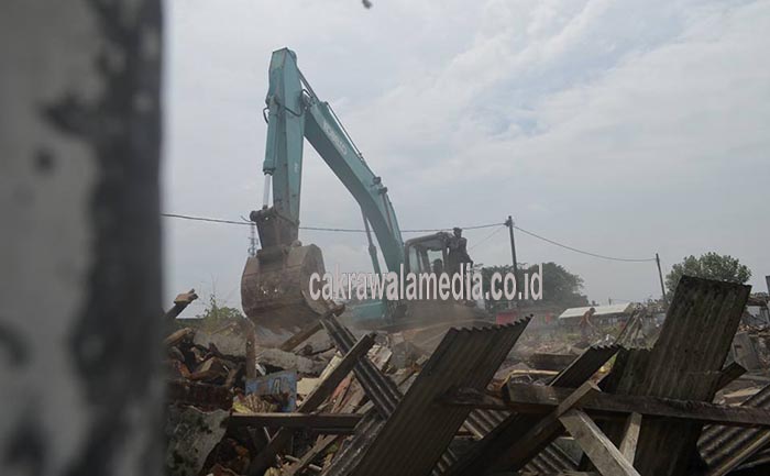 Sering Dipakai Tempat Maksiat, Eks Terminal Cilembang Diratakan