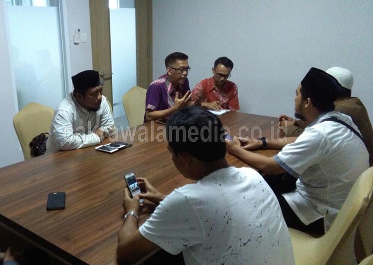 Sejumlah ustd dri berbagai ormas Islam di Kota Tasikmalaya tengah meminta penjelasan dari salah satu manajemen Hotel yang akan mengelar malam tahun baru.